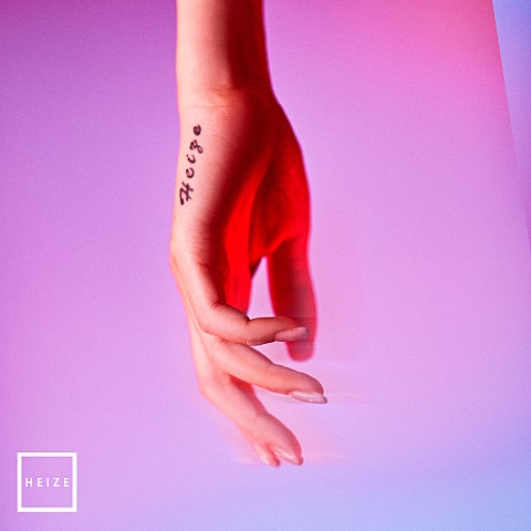 돌아오지 마 (Feat.용준형 Of 비스트)