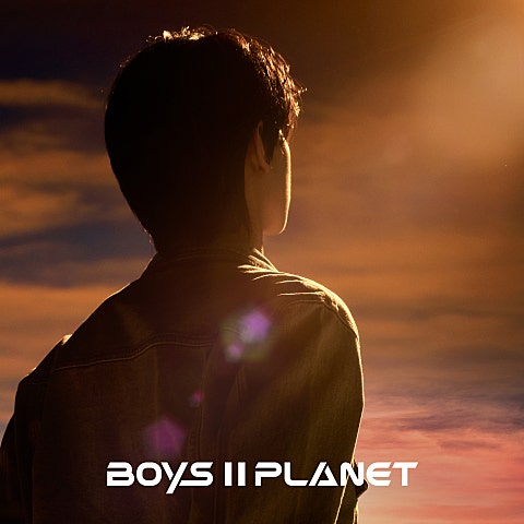 BOYS II PLANET